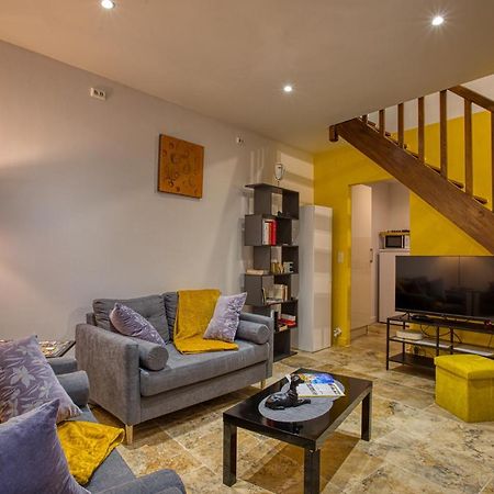 Chez Alice Appartement En Plein Centre Ville サルラ・ラ・カネダ エクステリア 写真