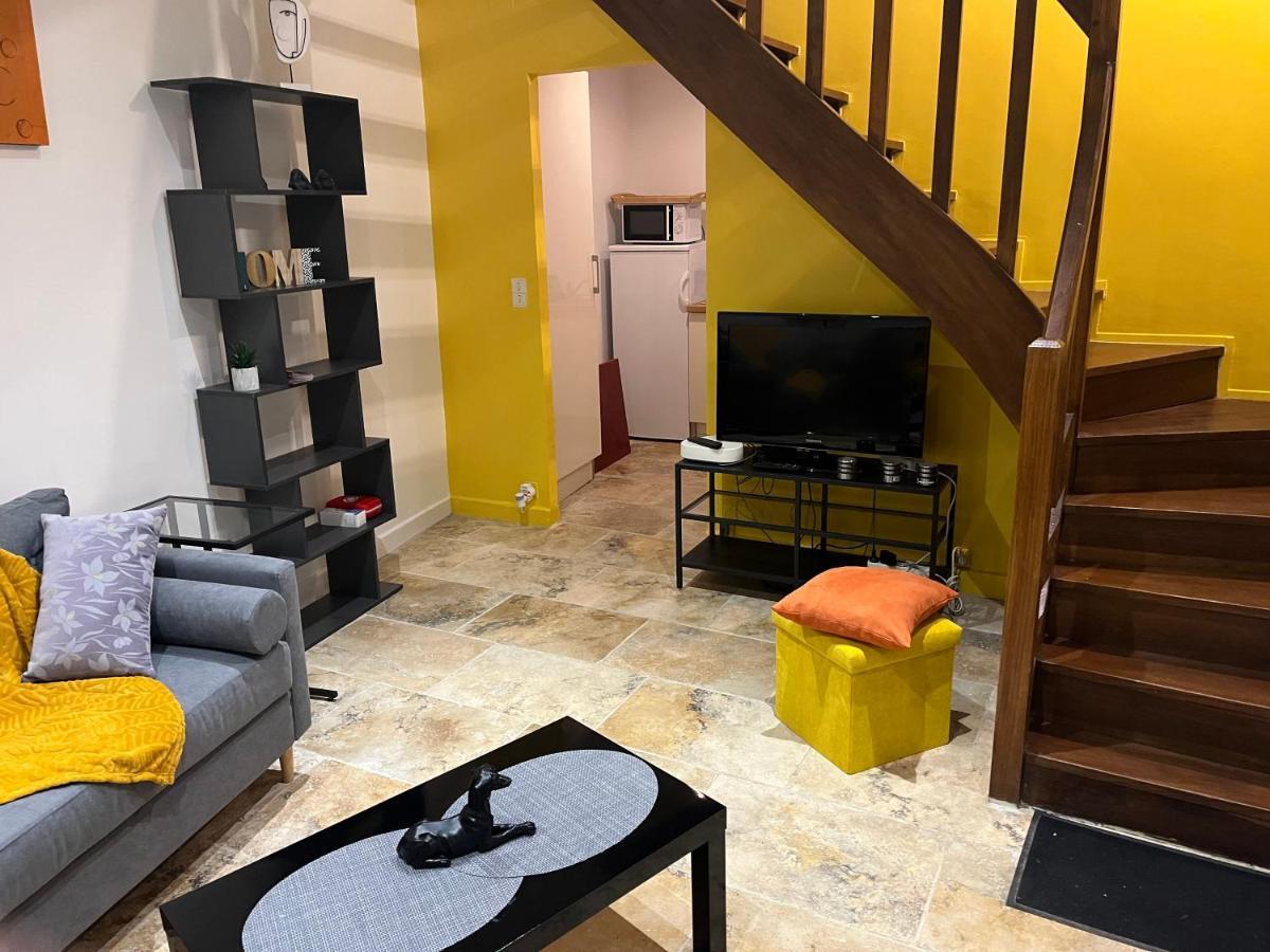 Chez Alice Appartement En Plein Centre Ville サルラ・ラ・カネダ エクステリア 写真