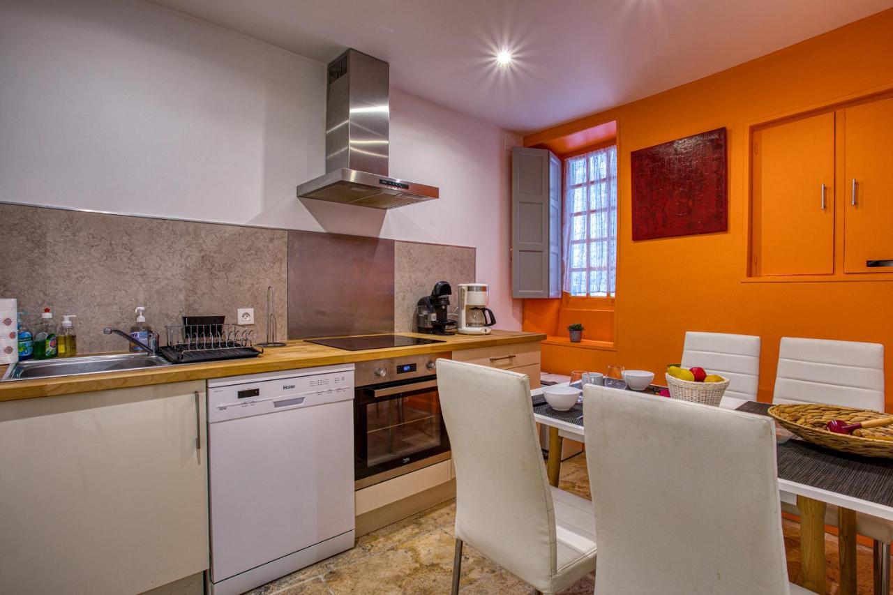Chez Alice Appartement En Plein Centre Ville サルラ・ラ・カネダ エクステリア 写真
